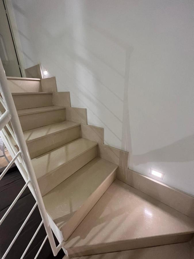 Life House Apartment เนเปิลส์ ภายนอก รูปภาพ